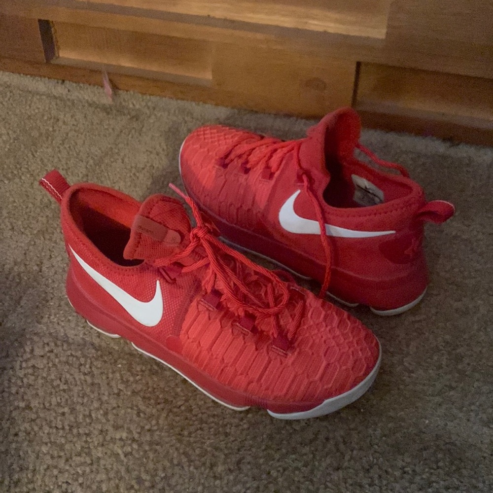 KD Nike Zoom Reddish Orange in Great Condition